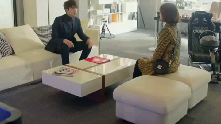 Hahahaha, Minmin: Luckily, I only did arm wrestling.