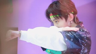 เด็กเทพอวี่เจ๋ออวี่เต้นคัฟเวอร์เพลง "God's Menu" ของพี่ชายวง stray kids พระเจ้าช่วยข้าที