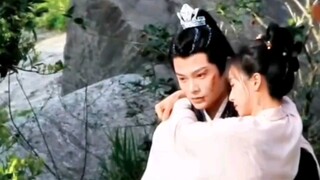 Gối núi và sông của Song Qian và Ding Yuxi Reuters, cái ôm công chúa được mang đi thật nhanh