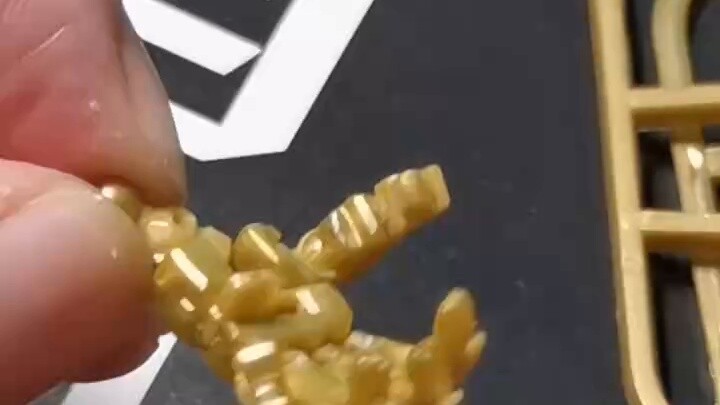 Newbies can play KO with the smallest size and can do it themselves