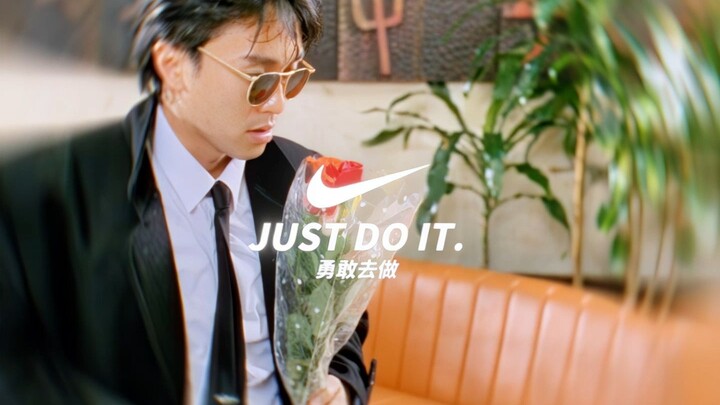 “Tinh Gia cười bò cướp ngân hàng”