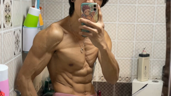 A Fitness Enthusiast's Daily Routine