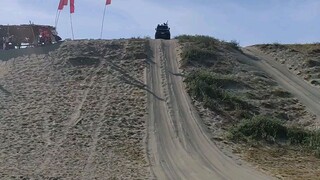 4x4 @ Paoay Sand dunes