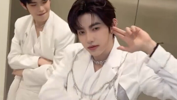 Zhang Hao X Kim Tae Rae Spaghetti cha🍝 "The Talents of ZB1's Lead Singers"