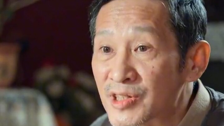 الصهر يزور البيت لأول مرة، فينتهي الأمر بوالد الزوجة وهو يتعرّق بغزارة!