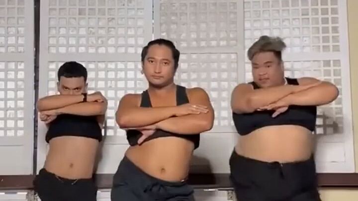 tiktok dance trending, mas maangas pa mga boys kahit punong puno ng mantika ang katawan