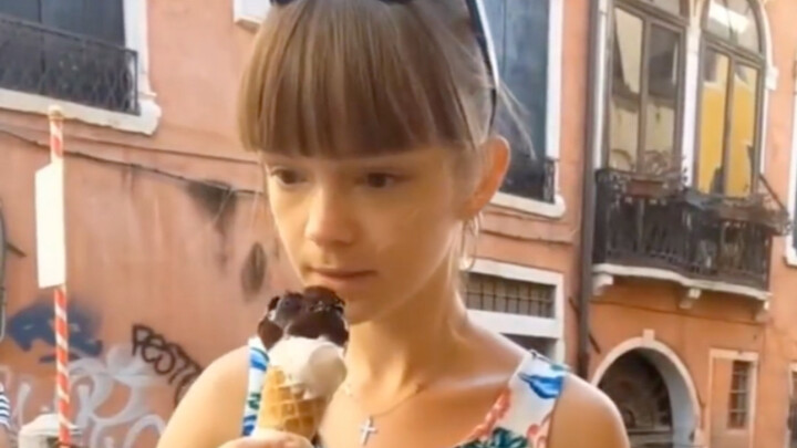 Khi NPC bước vào đời thực