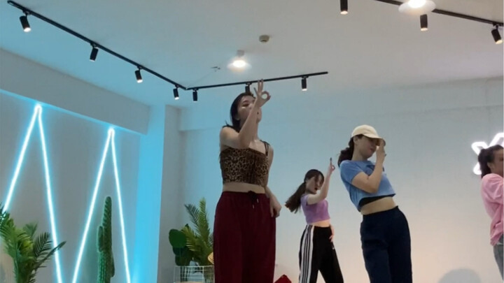 【Workshop】4MINUTE-《CRAZY》bala choreography workshop group video