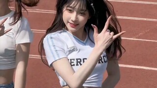 It turns out there are people who can really smile like a flower