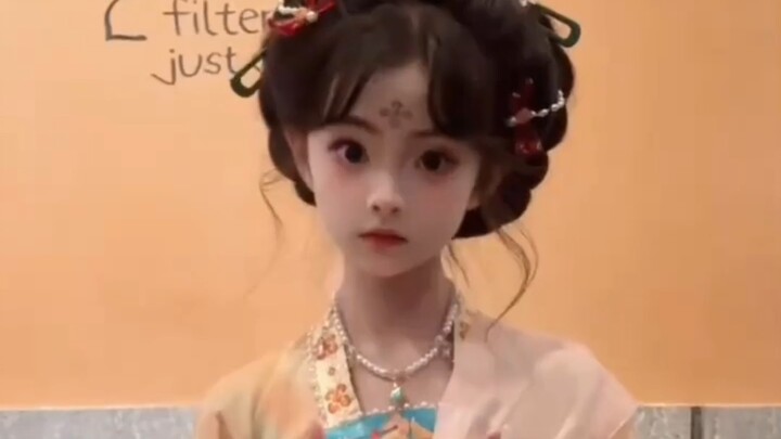 [Gegewu × Lin Guodong × Yueyue] What do you think—whose bare-face looks better among these three cut