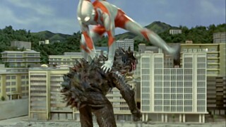 Điểm lại những hành vi khó hiểu trong Ultraman