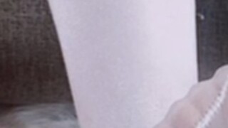 White silk jade feet sole