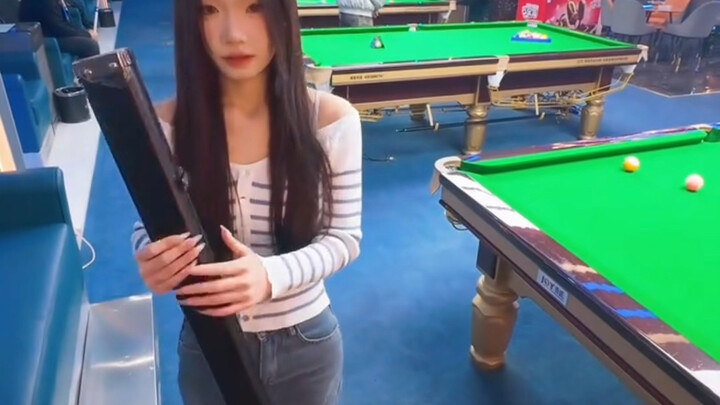 Brothers, I’m back to assist with pool again! #PoolIsLife #TableTennis