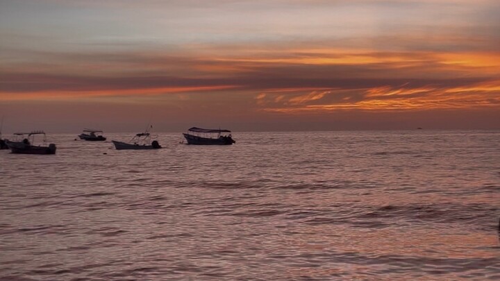 Beautiful Sunset at the Beach - Relaxing Ocean View