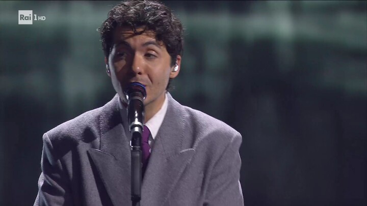 Sanremo 2026 prima serata Fulminacci canta Stupida sfortuna