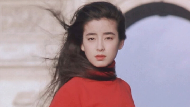 Even in porn movies, she is still as beautiful as an angel