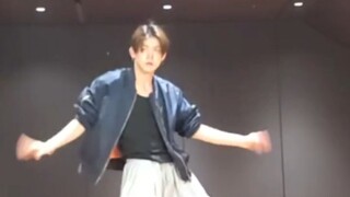 万众期待的Lucifer！直播现扒！【崔然竣】250301 个人直播 舞蹈的定式 翻跳SHINee-Lucifer