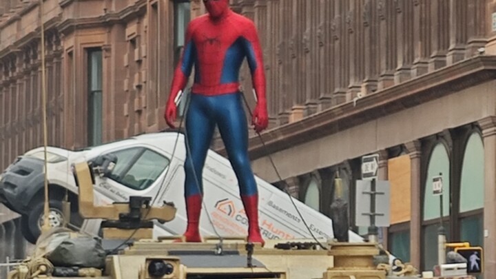 Live from Spider-Man 4: Captured on-site in Glasgow, UK on August 8!