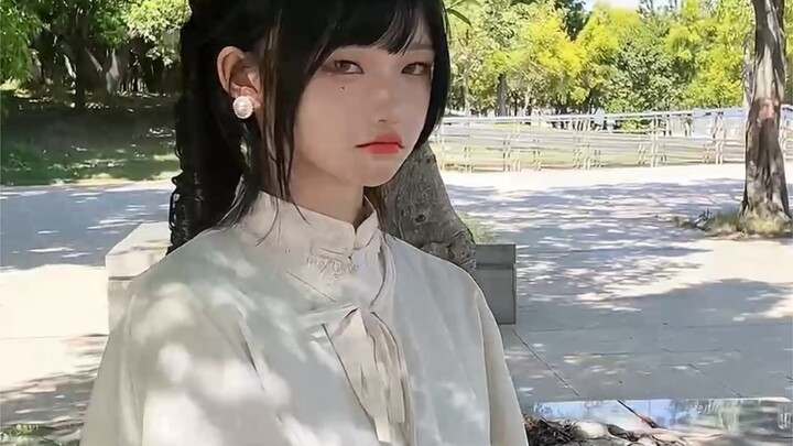 爹地啊，他才不是什么穷小子呢