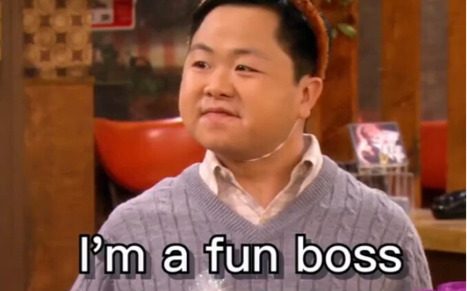 “2 Broke Girls” — Aku benar-benar bos yang kocak! A Han nyerang balik orang sampai Max terkejut!