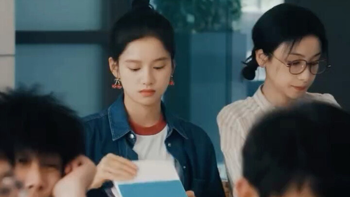 Can’t bash it—these are real “college” couple “dating” student council members!