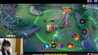 Nói thương em mà lại đánh em :( P4