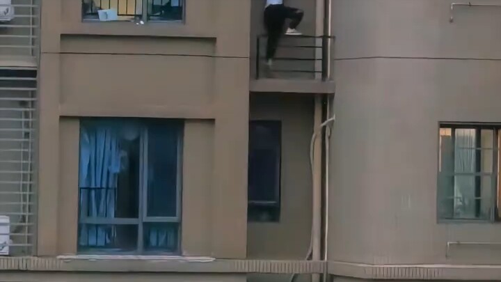 As I was about to hang the laundry, I looked over and saw a kid standing in a high-risk area. I didn