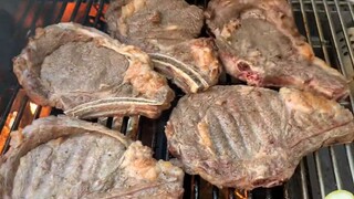 Nướng bò Bít Tết (beef steak)mừng ngày sinh Nhật
