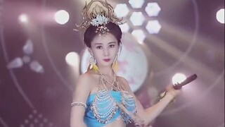 Tôi khá giỏi dùng dao phải không?