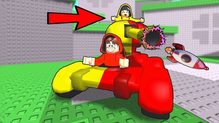 Yuta Dan Mio Naik Tank Baja Kerjasama Hancurkan Penghalang Jalan  ROBLOX