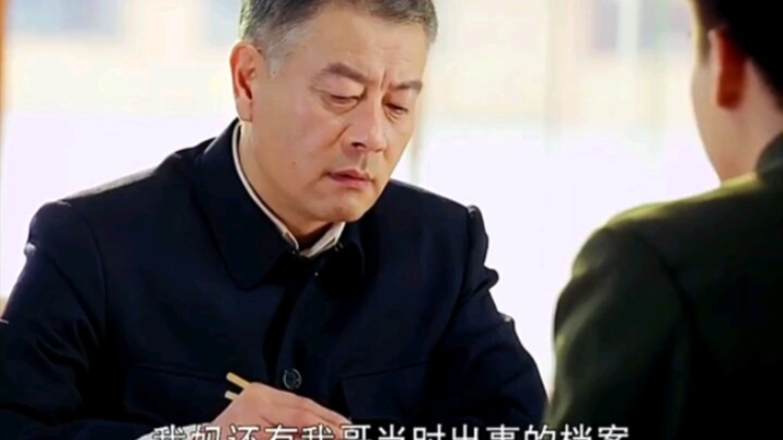 A wife unexpectedly finds her husband, whom she lost contact with over twenty years ago, on TV…