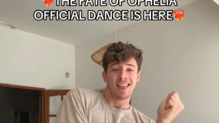 Mốc Phấn Thử thách khiêu vũ số phận của Ophelia