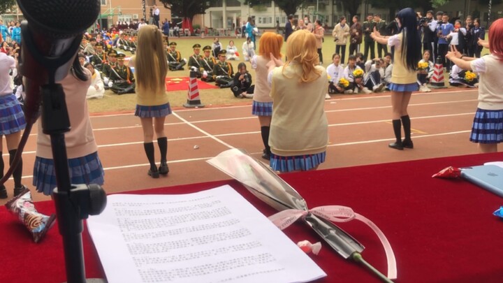 I secretly recorded a video in the judges' booth, so nervous...