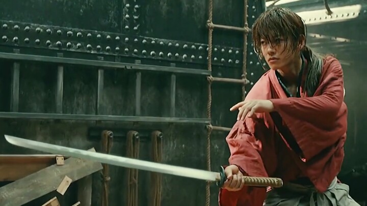 Bertarung dengan pedang pasti mati, siapa yang tidak suka adegan pertarungan Takeru Sato!! [Rurouni 