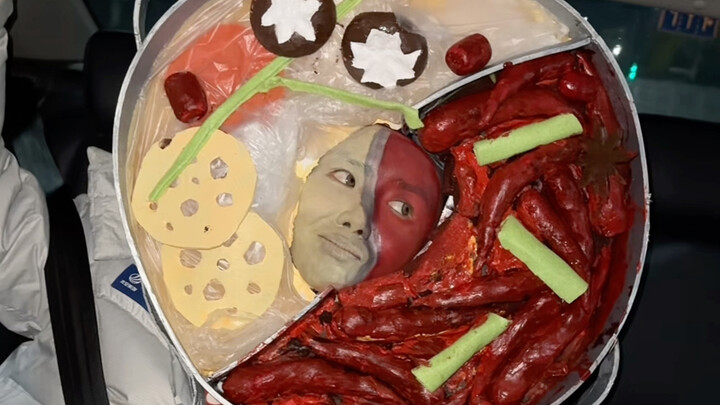 When I cos as hot pot and go eat hot pot...