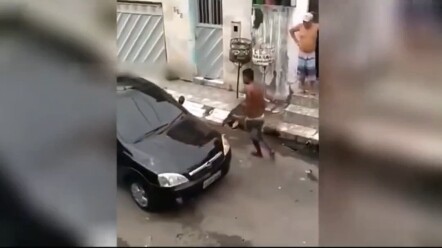 لحظات غضب الطريق: لحظات الانتقام القاسية من الأشخاص العنيفين