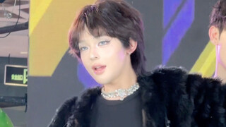 是谁期待的trouble maker！04男大学生路演《trouble maker》泫雅位