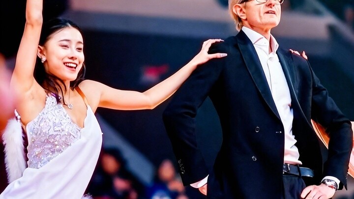 [Kejuaraan Dansa Olahraga] Si Raja Step Dance dengan Tubuh 9 Kepala! Pembukaan Cha-Cha dari Tuan Fer