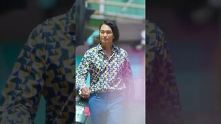 What a perfect entry🔥🔥❤️😂May I help you #hyeri #leejunyoung #mayihelpyou #kdrama #favpickedit