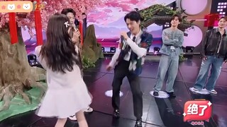 It doesn't matter what kind of dance Gong Jun performed; what matters is that he won!