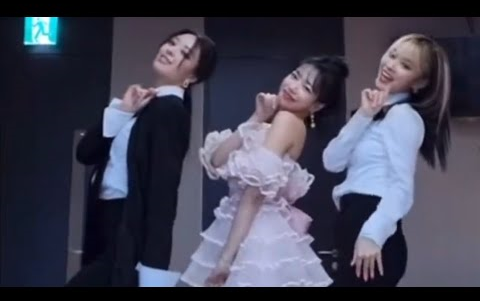 ITZY Cho Yuri “LOCO+GLASSY” trên TikTok