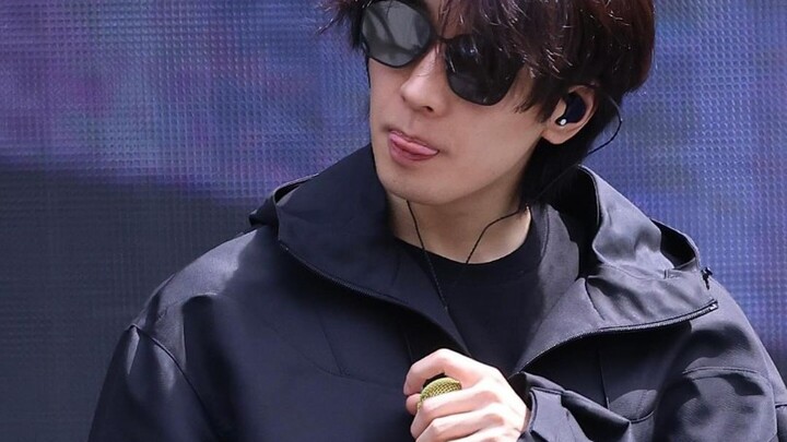 【ทั้งยูยู】หนุ่มหล่อคู่เพลงฮาร์ดคอร์