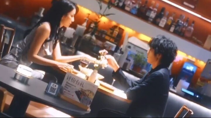 [พากย์ไทย] เธอคือจิตแพทย์คนเดียวที่รักษาเขาได้ จากการหลีกหนี..…กลับกลายเป็นเยียวยาซึ่งกันและกัน