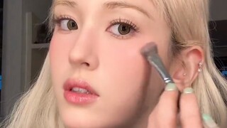 First-time attempt at a makeup tutorial by beauty blogger [Somi]! Natural beauty!