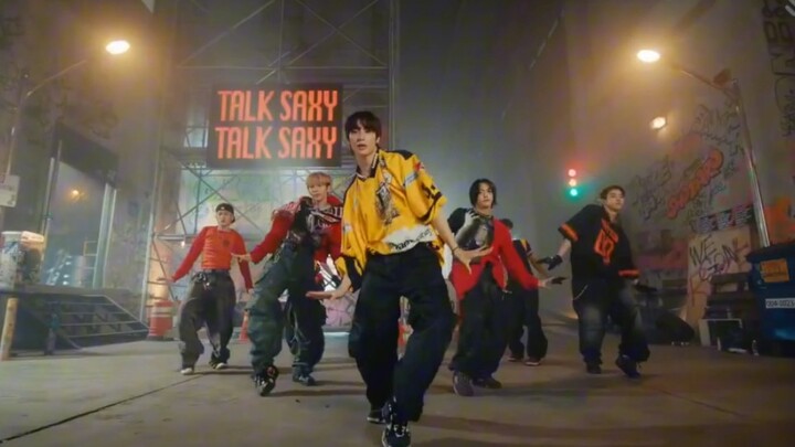 No wonder they're from the same company! Talk sexy, but sis is really gorgeous (replay)