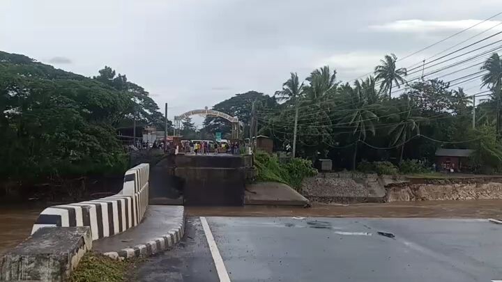 BANTILAN BRIDGE' COLLAPSE DUE TO TYPHOON PAENG