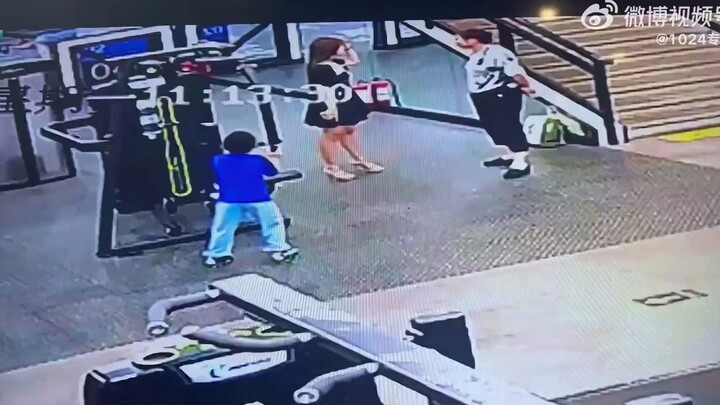 Nggak kayak gym, lebih kayak taman bermain!