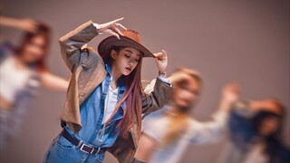 【หยู่หยาน】ให้คุณก้าวเข้าสู่ค่ำคืนแห่งความรัก "Give Me All Night" ห้องซ้อมเต้นรำสไตล์คาวบอย