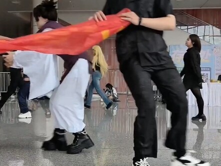 很难想象是这么一群人去打宿傩