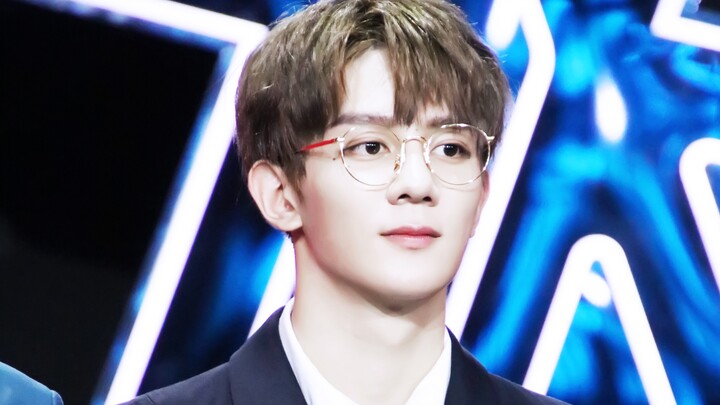 شياه جي قوانغ 【مؤتمر إصدار R1SEep لا تبخلوا بالتركيز】